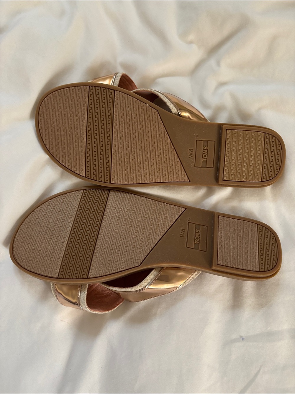 TOMS Women's Metallic Rose Gold Crisscross Sandals - Picture 3 of 3